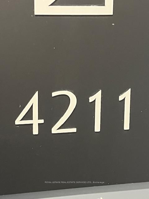4211 - 430 Square One Drive
