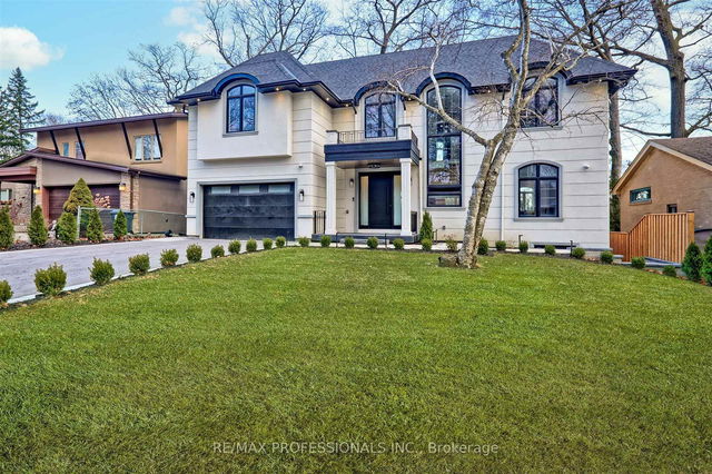 7 Farningham Crescent