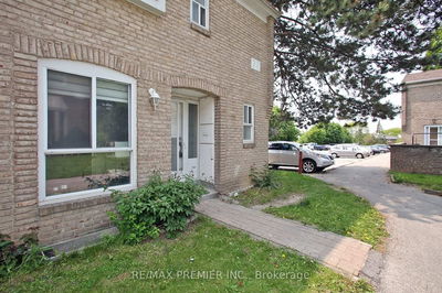 Unit 1 — 7 Gosford Blvd, Toronto - Black Creek image-0-2
