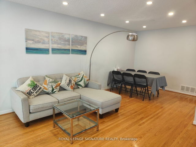 Main - 454 Fendalton Street