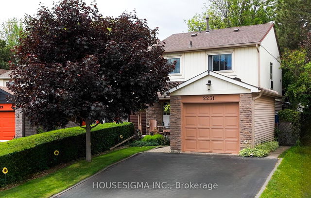 2231 Leominster Drive