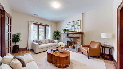 302 Windermere Ave, Toronto - High Park-Swansea image-0-4