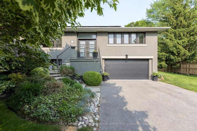 1433 Larchview Trail