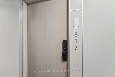 Unit B817 — 3200 Dakota Common, Burlington - Alton image-0-2