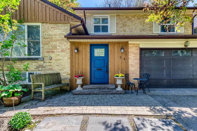 29 Pinehurst Cres, Toronto - Edenbridge-Humber Valley image-0-3