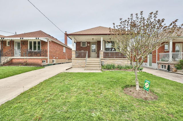 68 Algoma Street