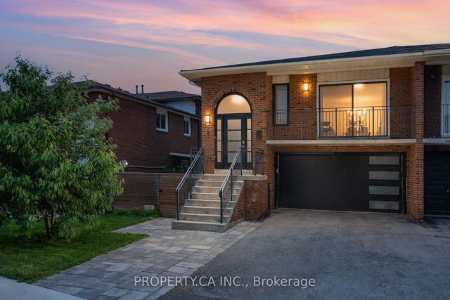 16 Fredrick Mowat Lane
