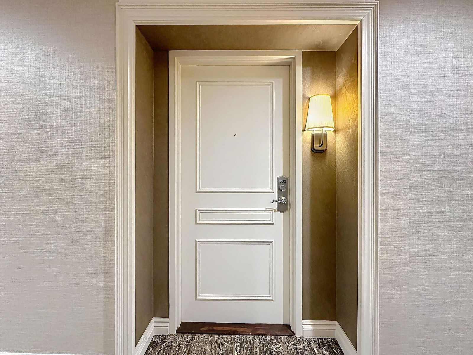 Condo for sale at 503-3085 Bloor Street, Toronto, Ontario, M8X 1C9 - Stonegate-Queensway - MLS: W12198635