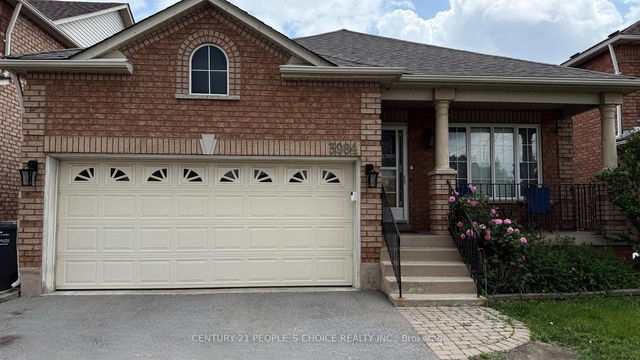 Upper - 3984 Mcdowell Drive