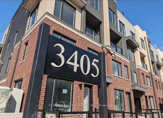 unit 22 - 3405 Ridgeway Drive