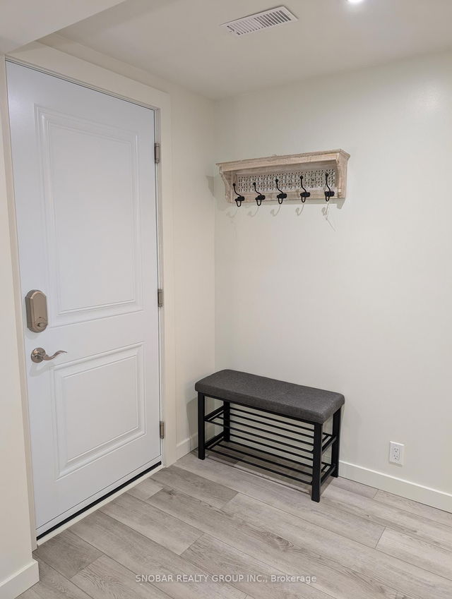 BSMT - 33 Pendeen Avenue
