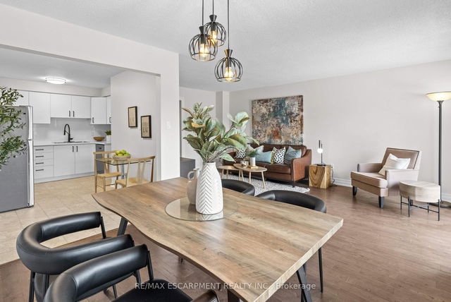 1 - 4197 Longmoor Drive