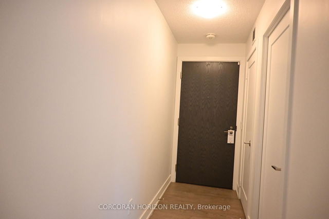 404 - 7 Mabelle Avenue