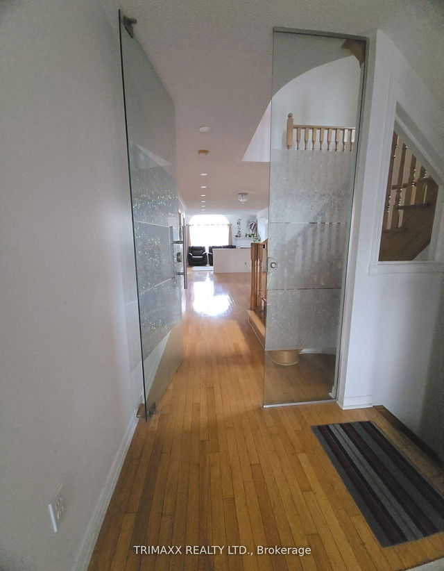 87 Heartleaf Crescent