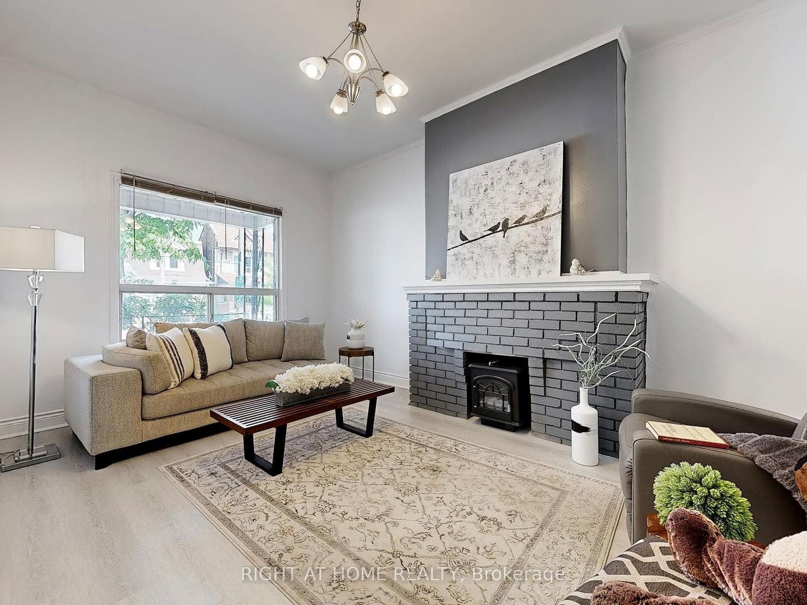 Property at 1072 Dufferin