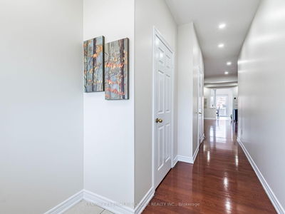74 Crystalview Cres, Brampton - Bram East image-0-2