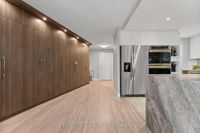 Unit 1701 — 40 Richview Rd, Toronto - Humber Heights image-0-2
