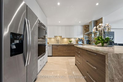 Unit 1701 — 40 Richview Rd, Toronto - Humber Heights image-0-3