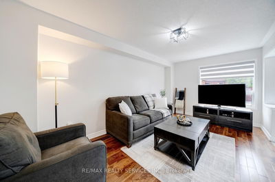 49 Woodcote Cres, Halton Hills - Georgetown image-0-3