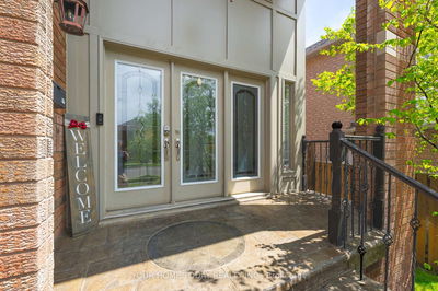 4 Huffmann Dr, Halton Hills - Georgetown image-0-2