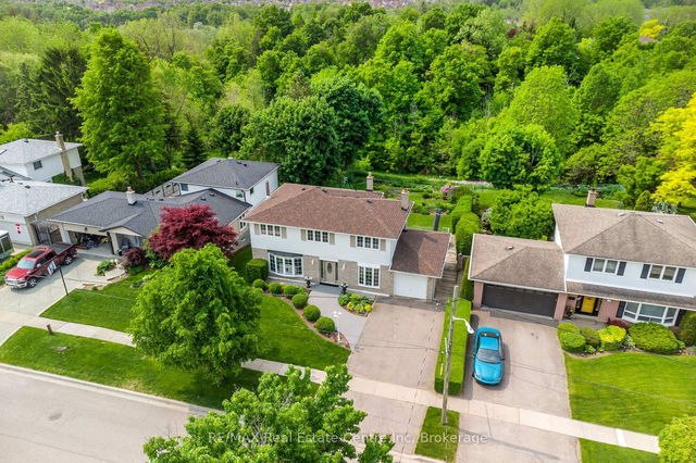 29 Stockman Crescent