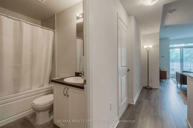 202 - 349 Rathburn Road