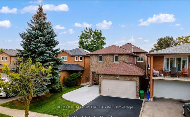 Unit #1 - 659 Roselaire Trail