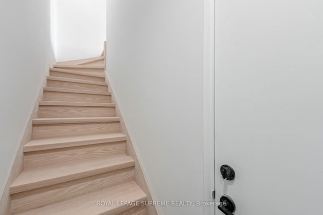 4 - 101 Bernice Crescent