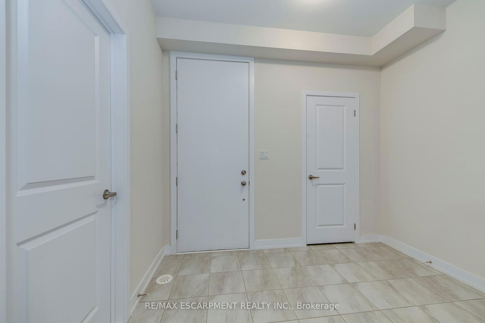 Townhouse for lease at 3075 Welsman Gdns, Oakville, Joshua Creek, L6H 7Z2 - MLS: W12200066