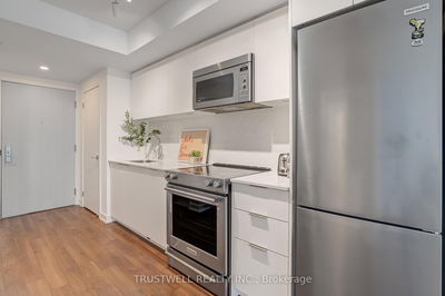 Unit 310 — 30 Samuel Wood Way, Toronto - Islington-City Centre West image-0-4