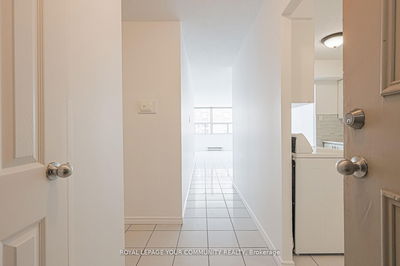Unit 1011 — 10 Tobermory Dr, Toronto - Black Creek image-0-3