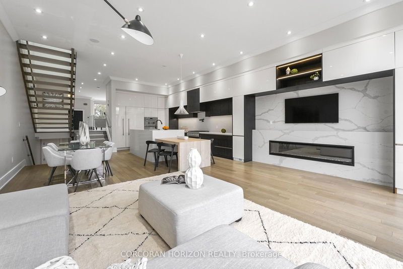 20 Fourth St, Toronto - New Toronto image-0-0