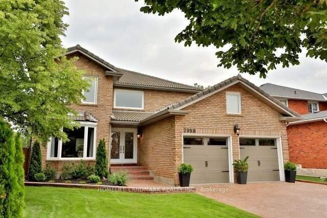 2998 Kingsway Drive