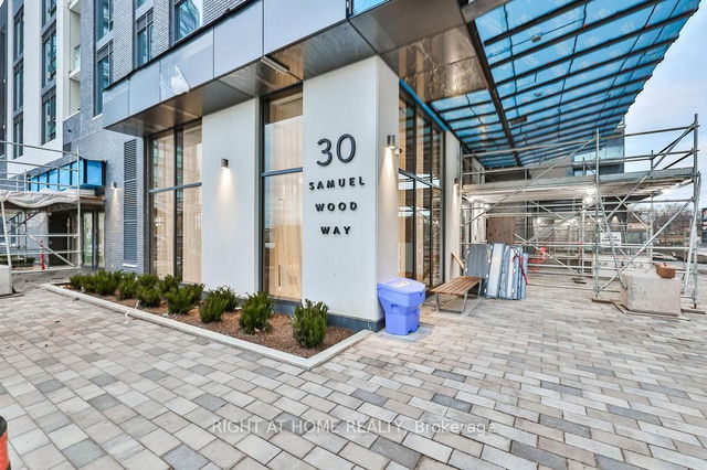 1408 - 30 Samuel Wood Way