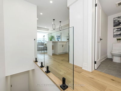 Unit 103 — 173 William Duncan Rd, Toronto - Downsview-Roding-CFB image-0-3