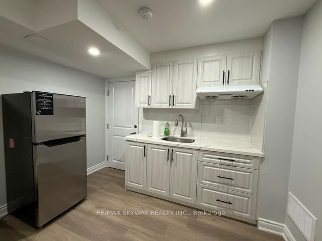 Lower Unit - 26 Gatherwood Terrace