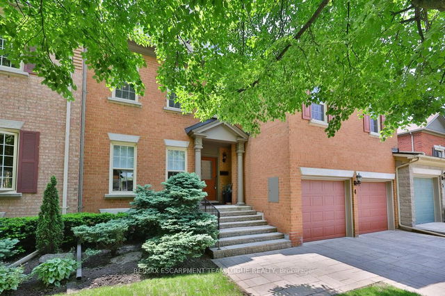 4 - 4211 Millcroft Park Drive