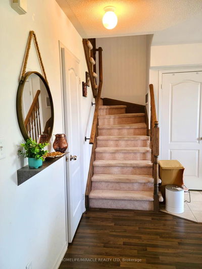 Unit 18 — 2508 POST Rd, Oakville - River Oaks image-0-1