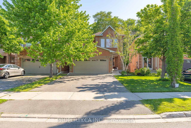 Lower - 3788 Forest Bluff Crescent