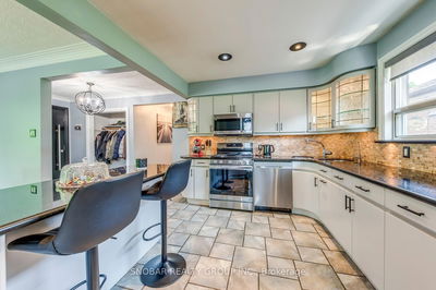 53 Fenley Dr, Toronto - Kingsview Village-The Westway image-0-3