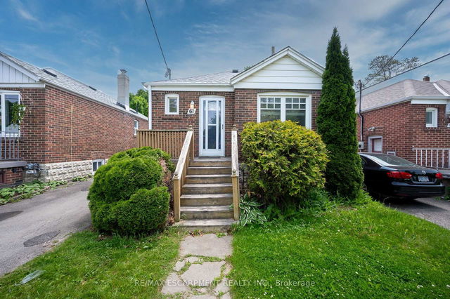 61 Struthers Street