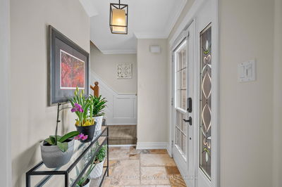 Unit 6 — 2098 Marine Dr, Oakville - Bronte image-0-2