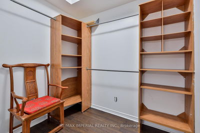 Unit 2403 — 60 Heintzman St, Toronto - Junction Area image-0-3