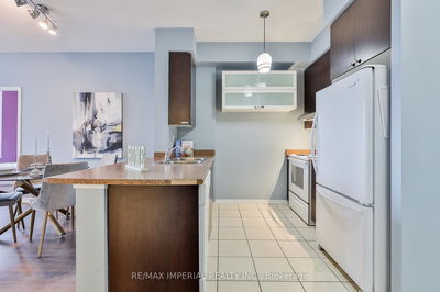 Unit 2403 — 60 Heintzman St, Toronto - Junction Area image-0-4