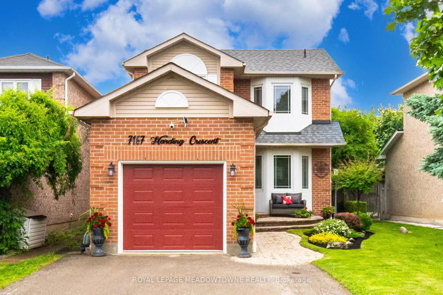 7167 Harding Crescent