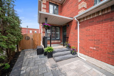 44 Highmore Ave, Caledon - Bolton East image-0-4