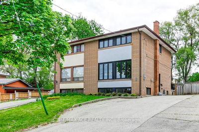 7 Brookmere Rd, Toronto - Rexdale-Kipling image-0-1