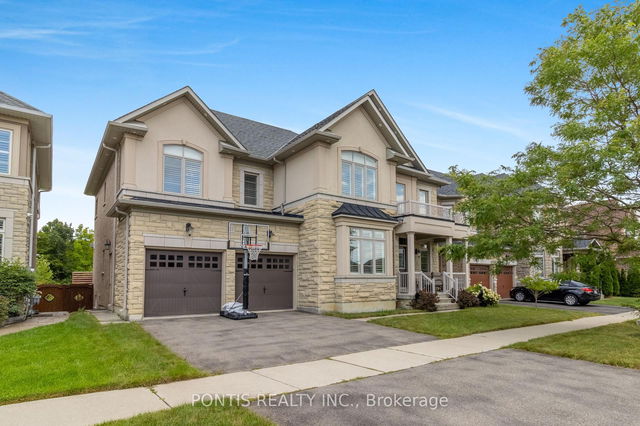 22 Lockport Crescent