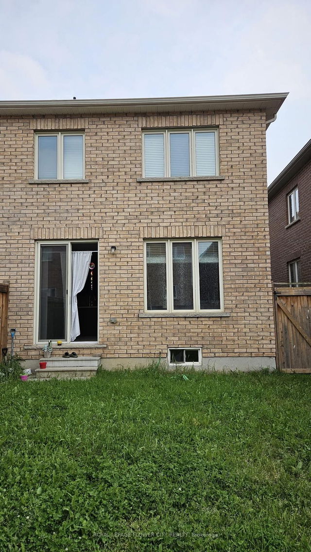 84 Kalmia Drive