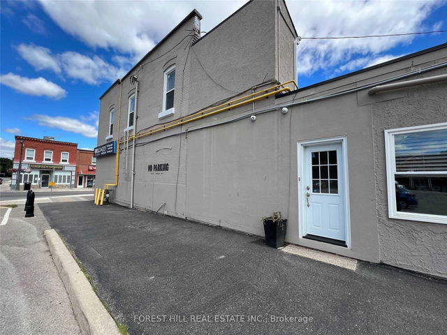 Upper - 136 Main Street E